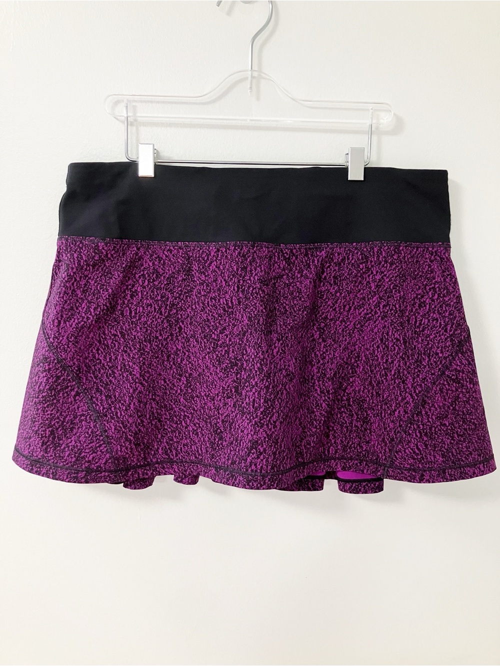 Lululemon | Purple Circuit Breaker Skirt 6 Athletic Pilates Tenniscore Yoga